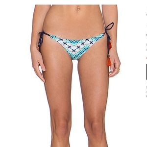 Sofia by Vix bikini bottoms